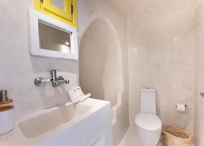 Anelia House Holiday home *